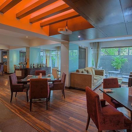 โอ๊ควูด เรสซิเด้นซ์ Aparthotel ปูเน่ ภายนอก รูปภาพ