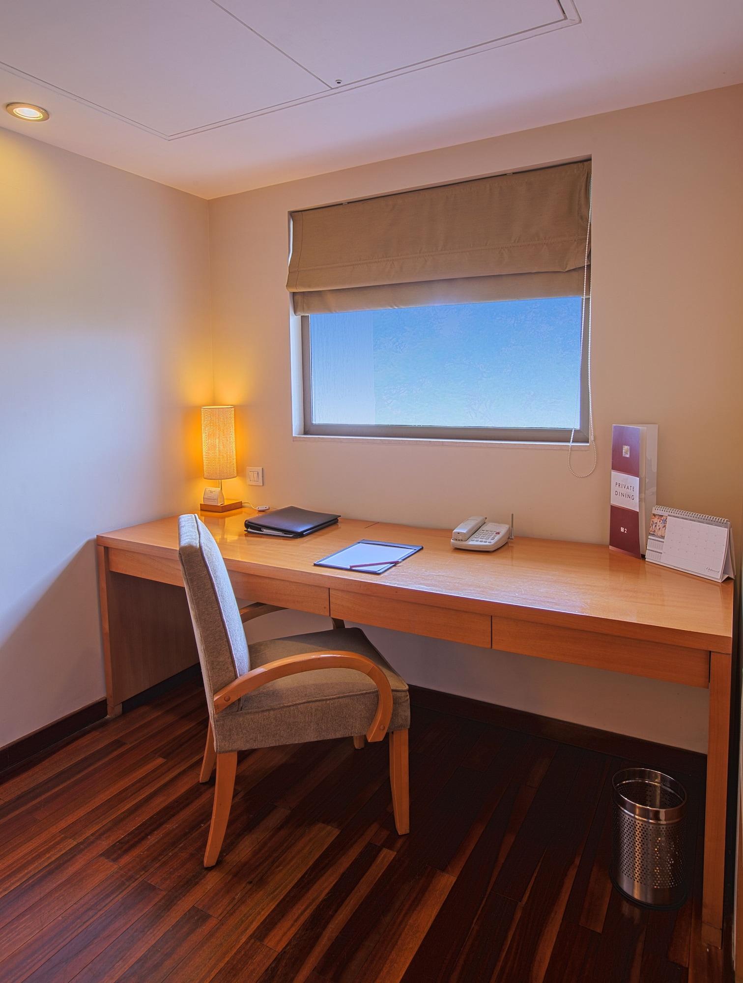 โอ๊ควูด เรสซิเด้นซ์ Aparthotel ปูเน่ ภายนอก รูปภาพ