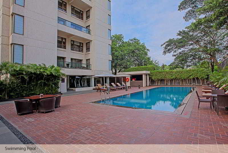 โอ๊ควูด เรสซิเด้นซ์ Aparthotel ปูเน่ ภายนอก รูปภาพ