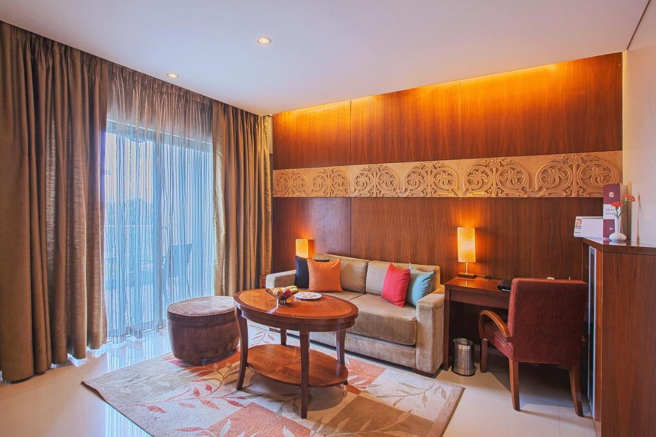 โอ๊ควูด เรสซิเด้นซ์ Aparthotel ปูเน่ ภายนอก รูปภาพ