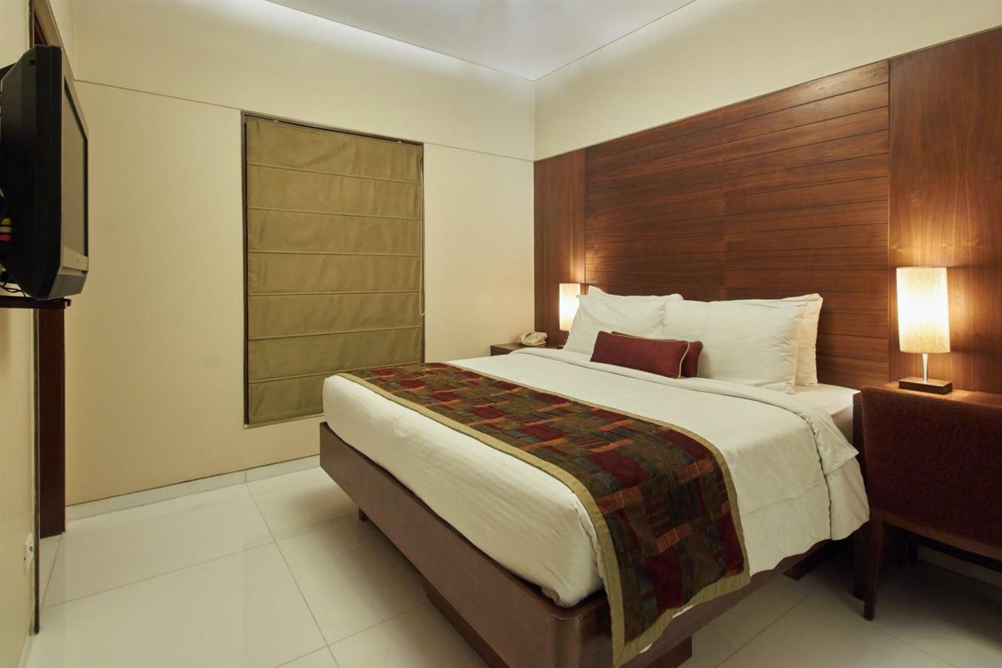 โอ๊ควูด เรสซิเด้นซ์ Aparthotel ปูเน่ ภายนอก รูปภาพ